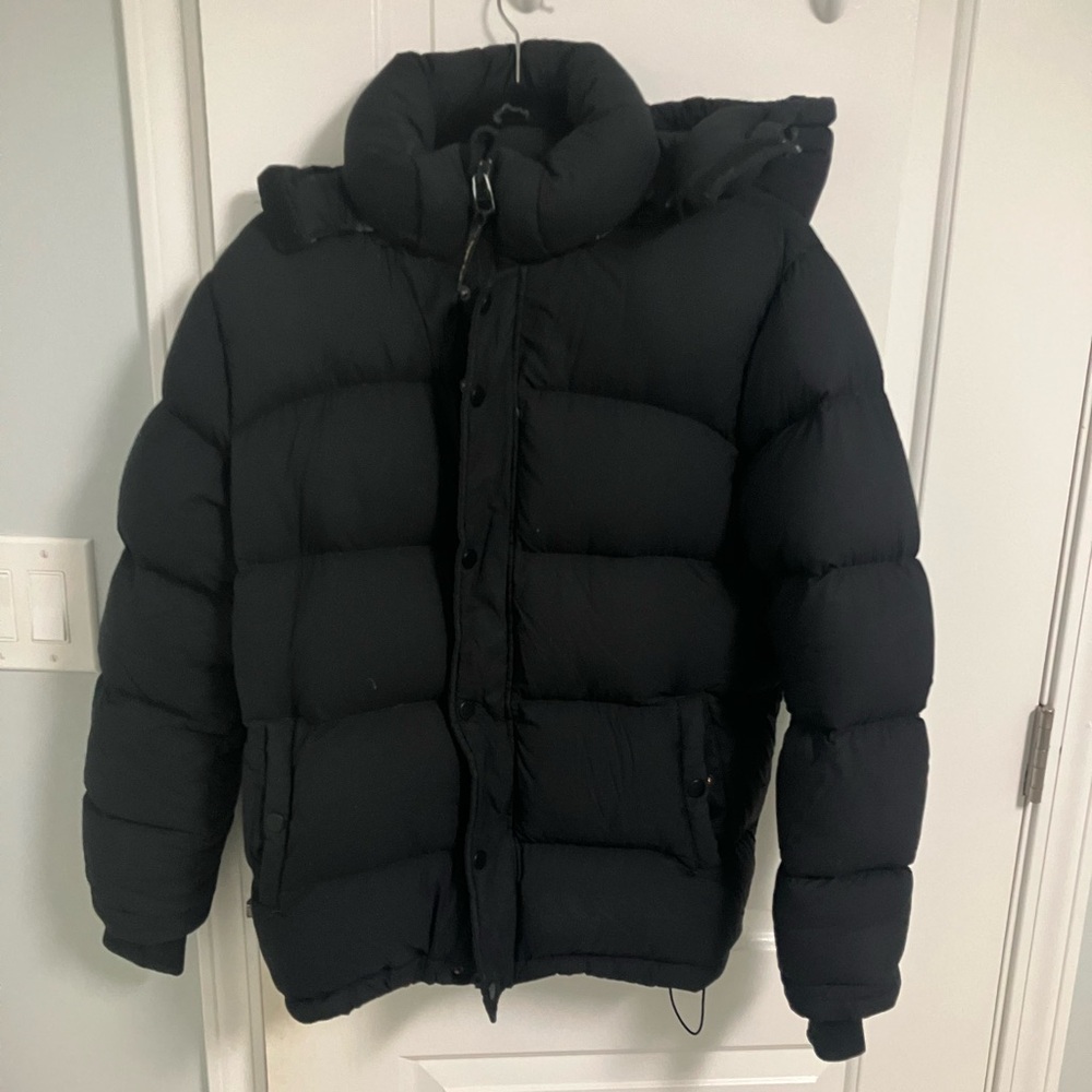 Aritzia Super Puff - Black